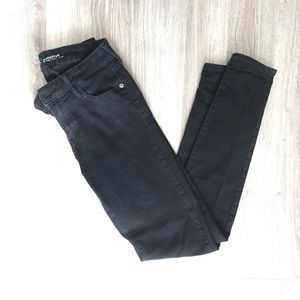 Mid rise rockstar black jeans